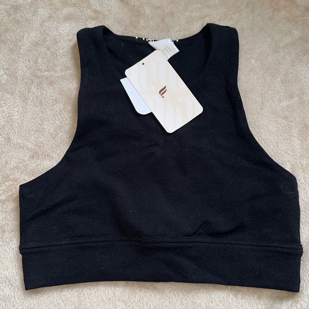 Fabletics Oaklyn Reflective Soft Knit Sports Bra